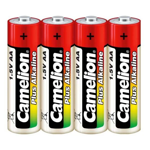 Vier Alkaline-Batterien Typ AA
